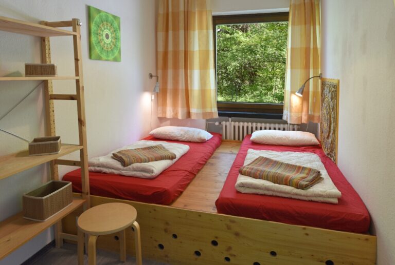 DZ mit Gemeinschaftsbad